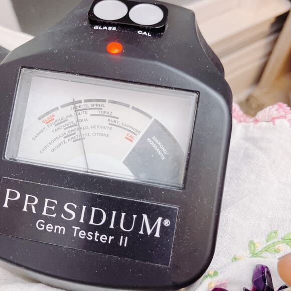 VTG Y2K Amethyst and Quartz Bead Necklace with Gold Tone Accents, Boho Jewelry - Picture 7 of 9